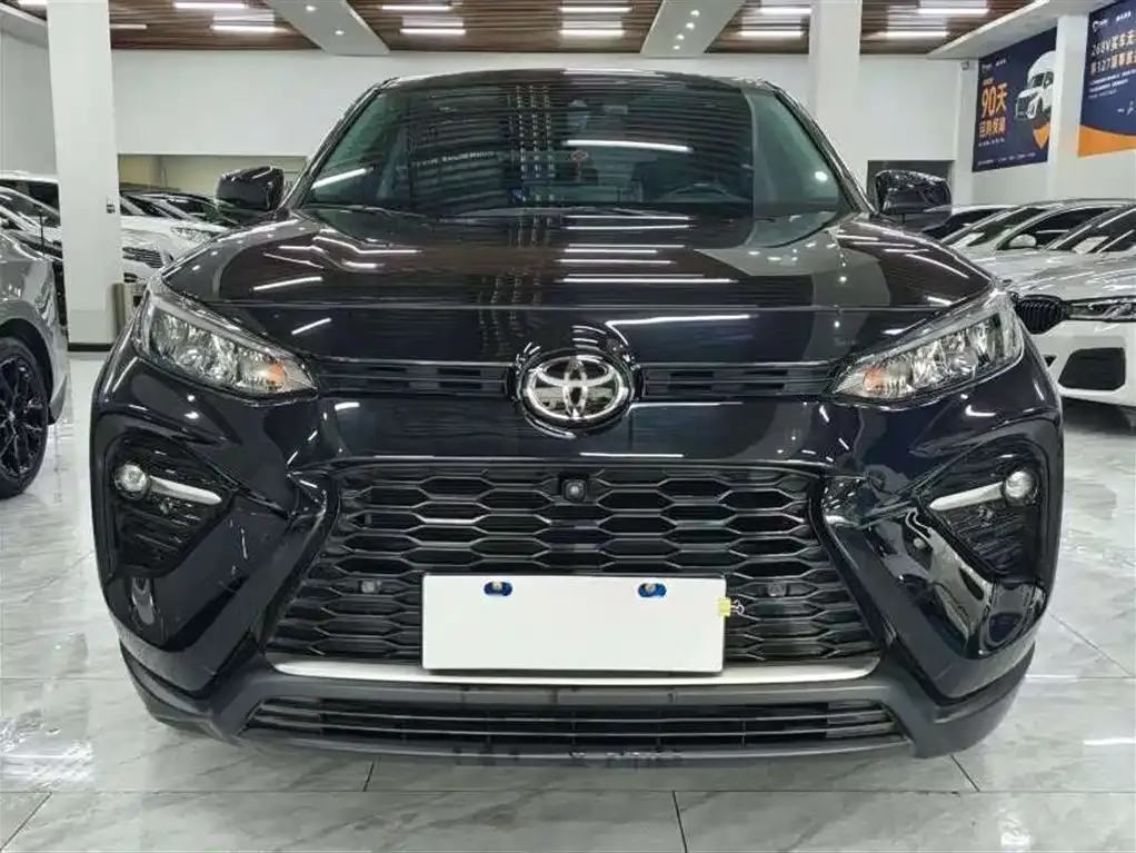 Toyota Wildlander — фото 6