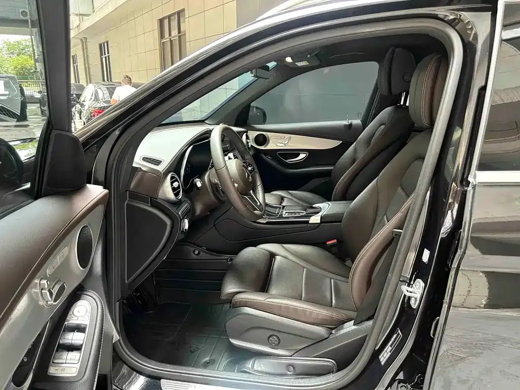 Mercedes-Benz GLC — фото 10