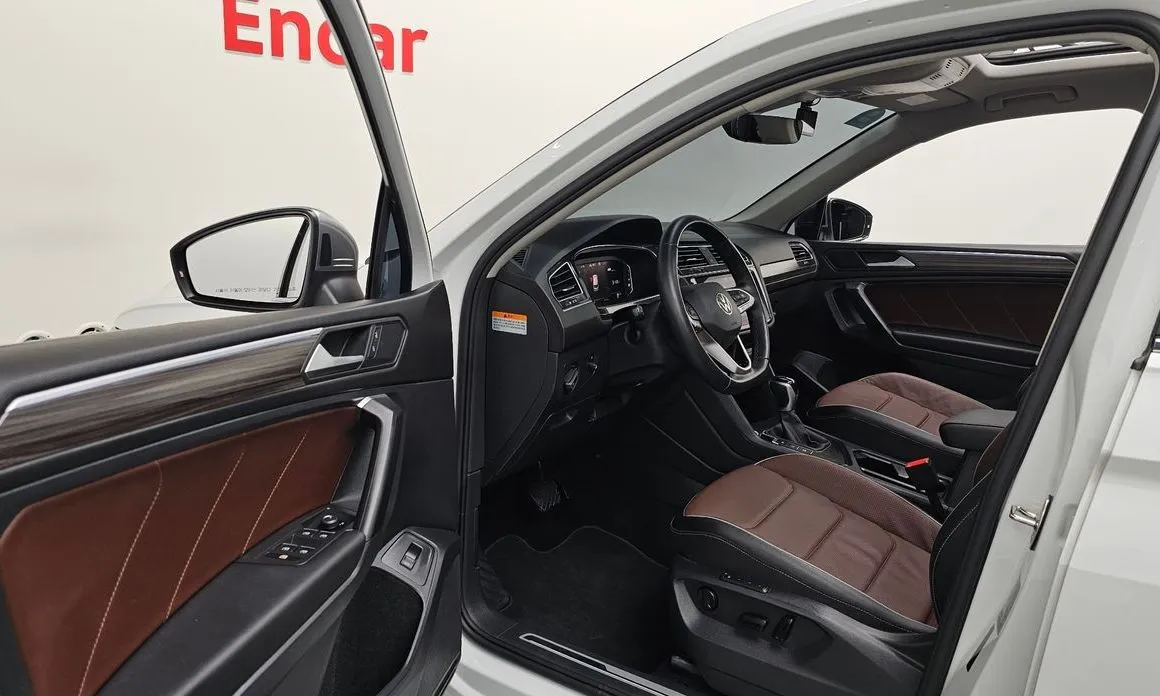 Volkswagen Tiguan — фото 7