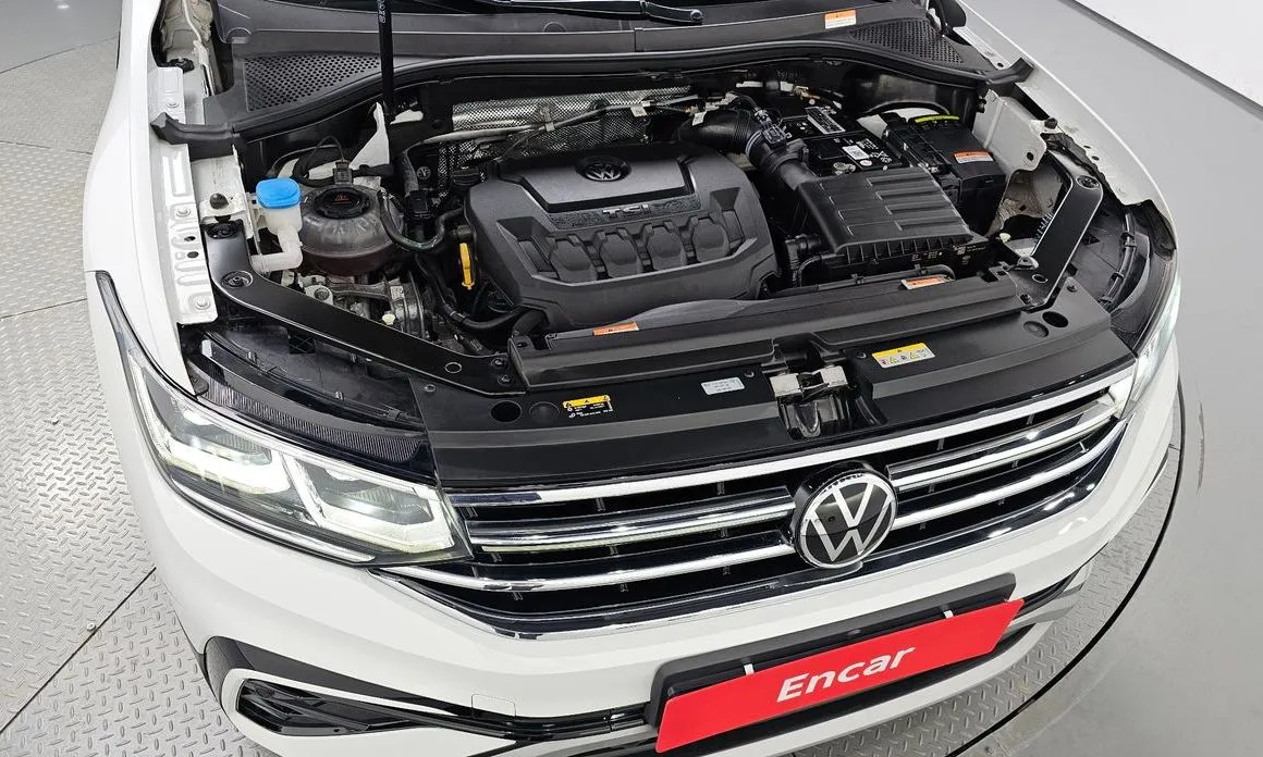 Volkswagen Tiguan — фото 5