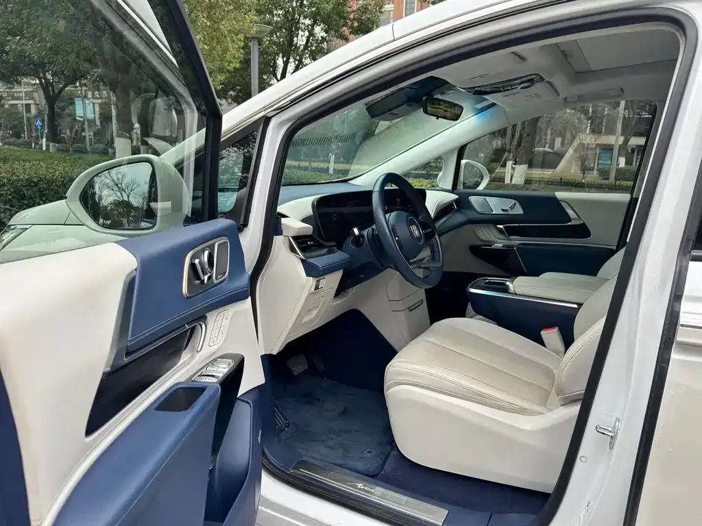 Buick Century 2023 из CN, фото 7