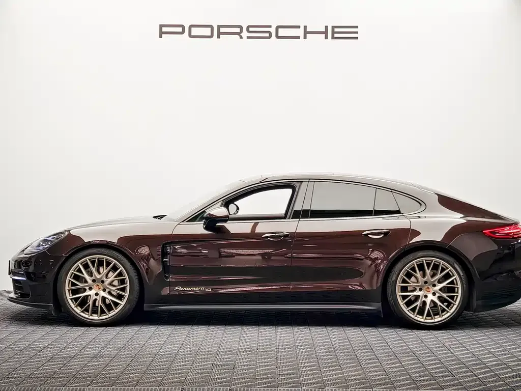 Porsche Panamera — фото 10