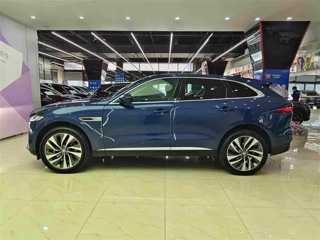 Jaguar F-PACE 2023 из CN, фото 9