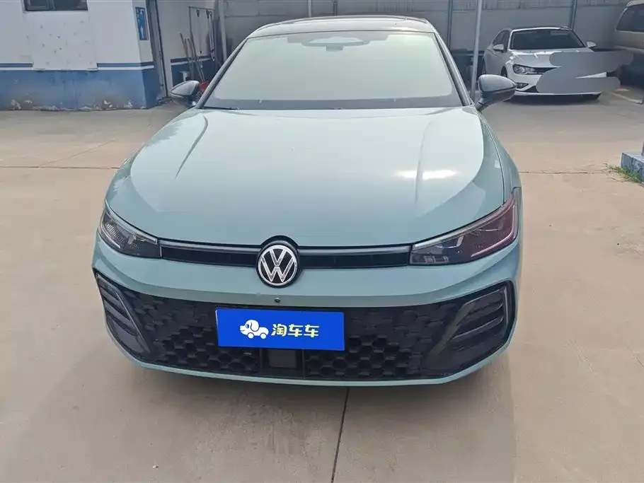 Volkswagen Passat — фото 2