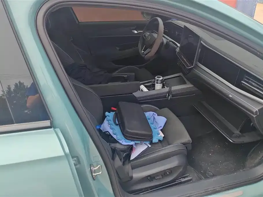 Volkswagen Passat — фото 6