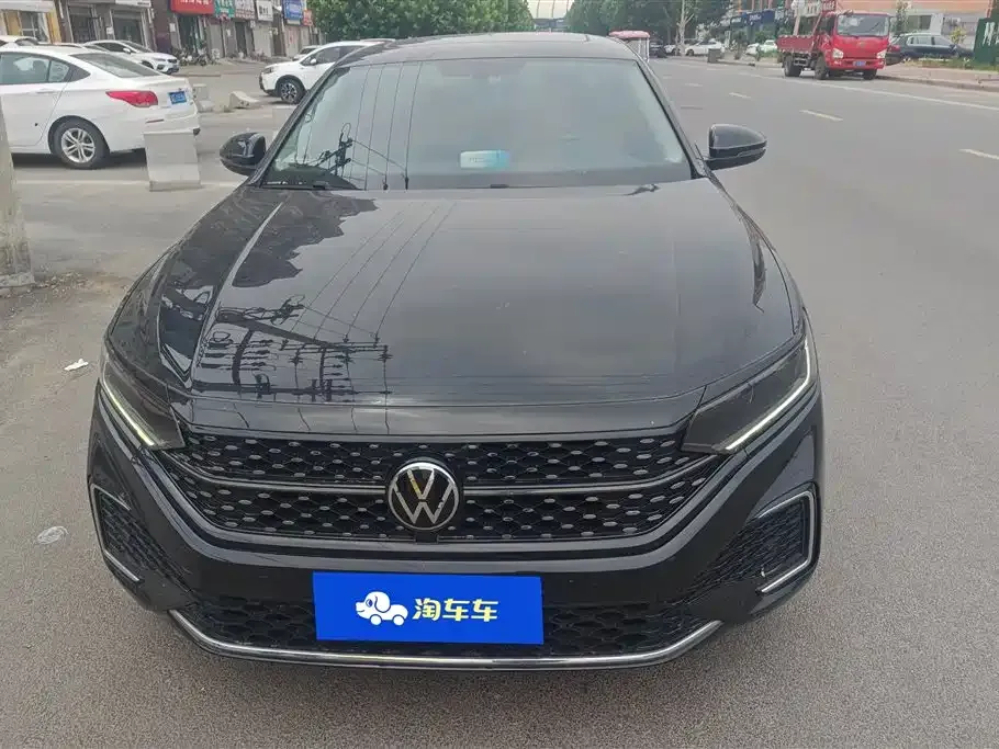 Volkswagen Passat — фото 10