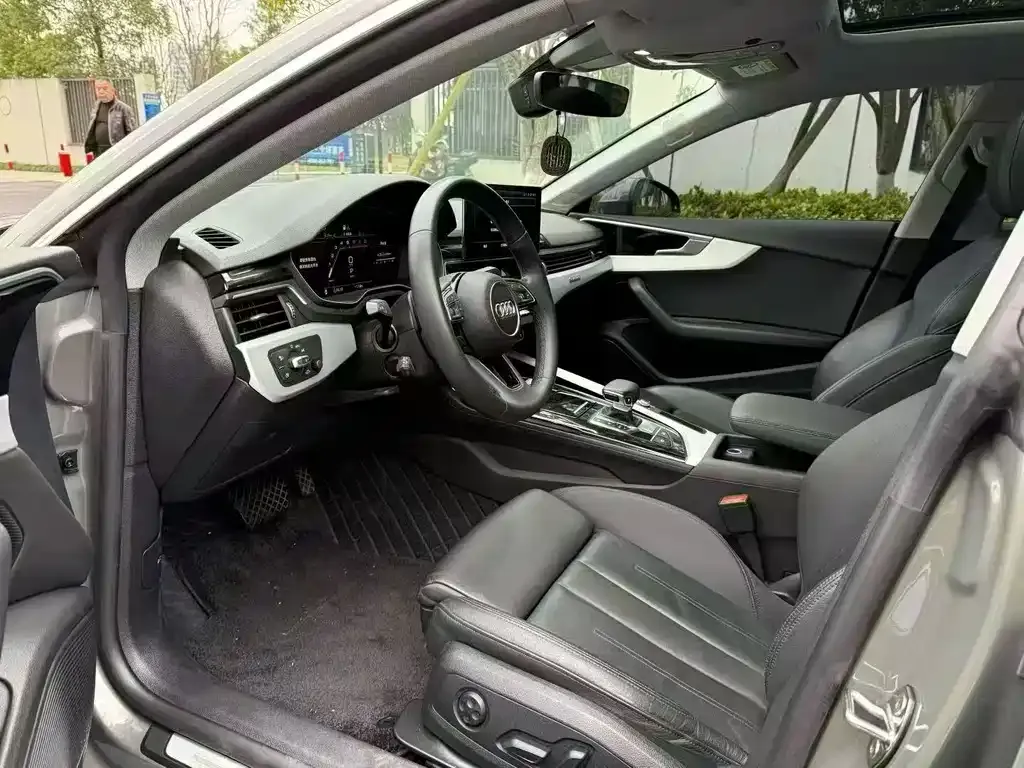 Audi A5 (Import) 2024 из CN, фото 3