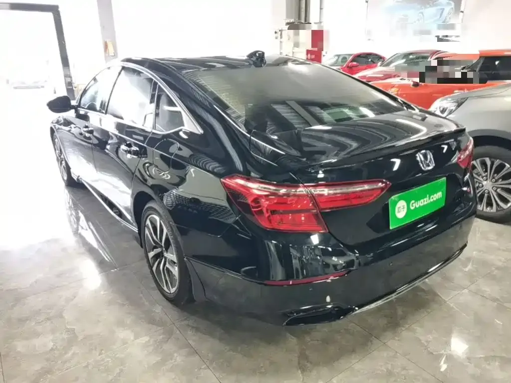 Honda Inspire — фото 10