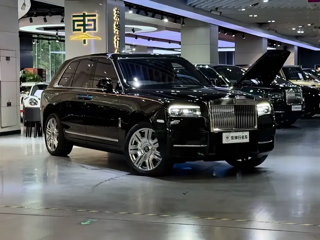 Rolls-Royce Cullinan — фото 3