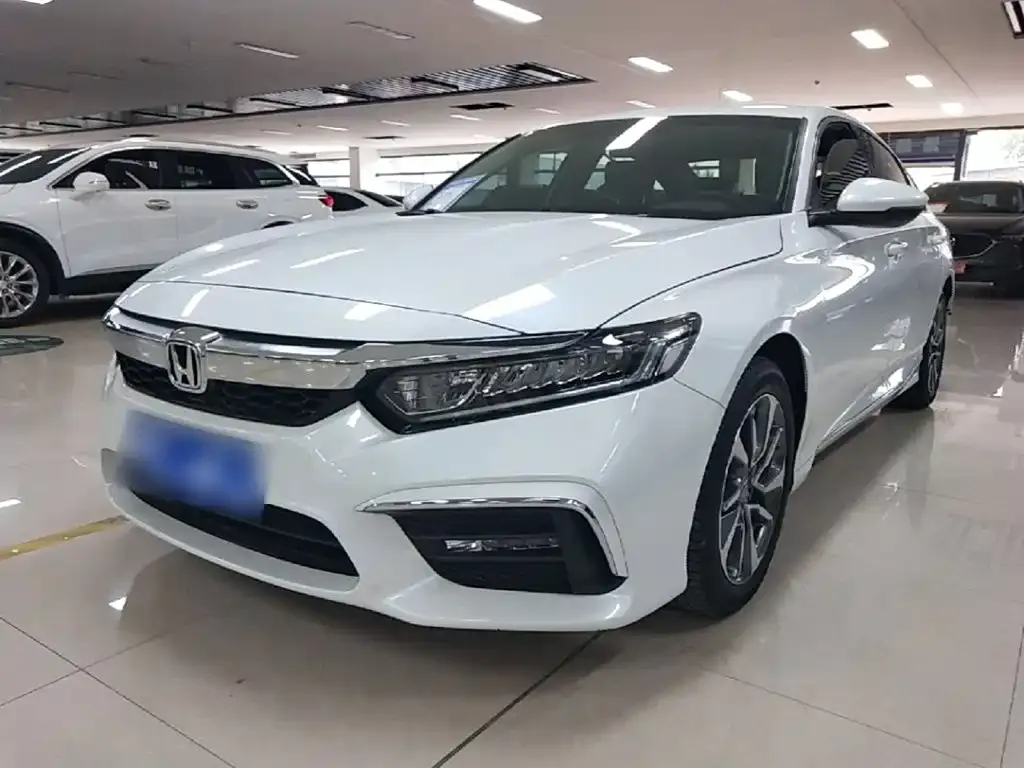 Honda Inspire — фото 1
