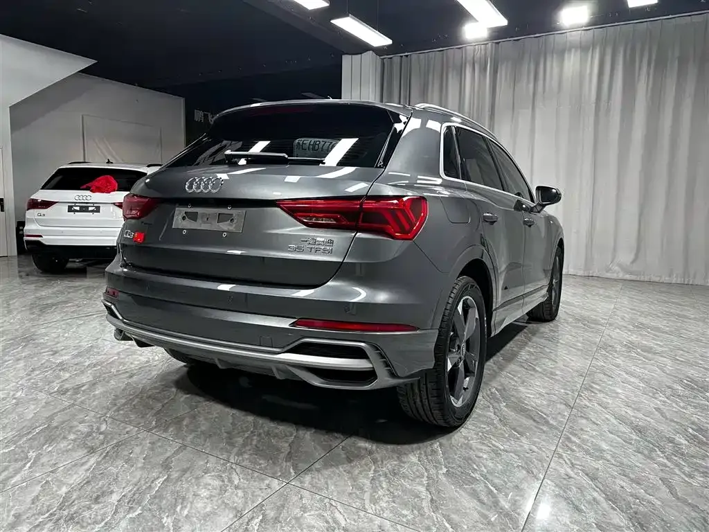 Audi Q3 — фото 3
