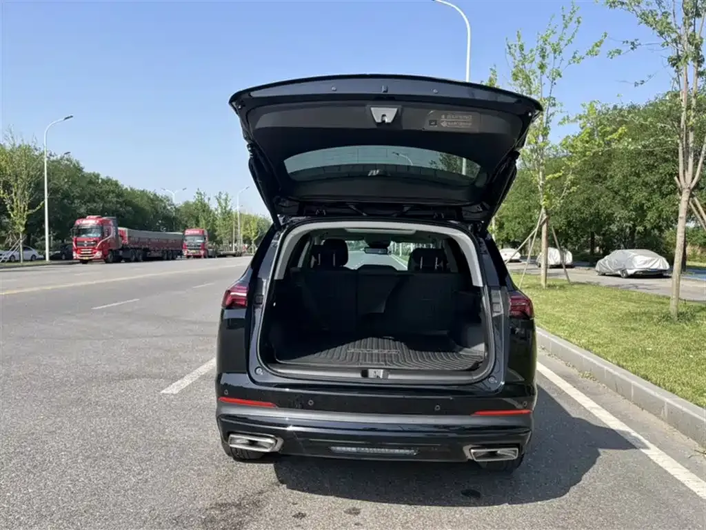 Buick Envision Plus — фото 9