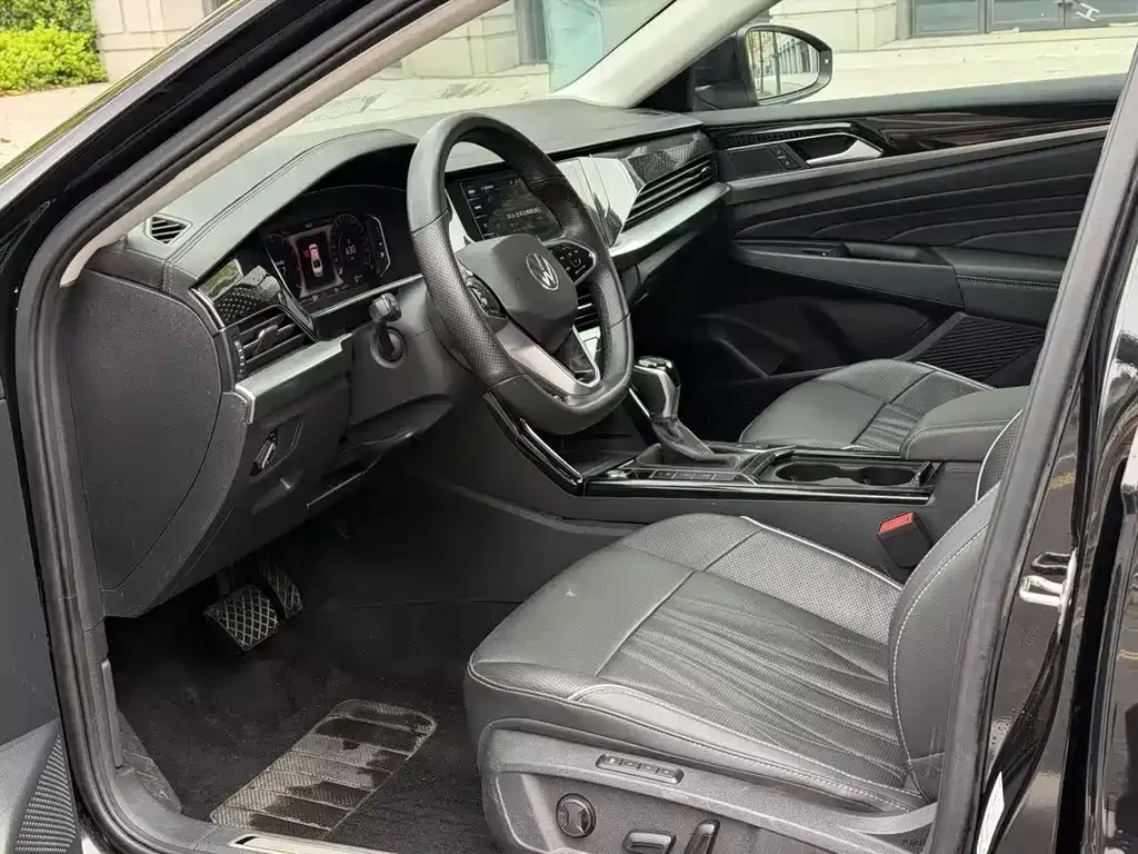 Volkswagen Passat — фото 6