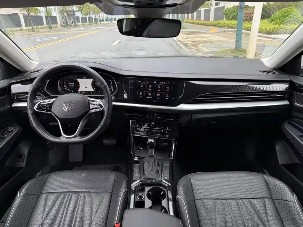 Volkswagen Passat — фото 5