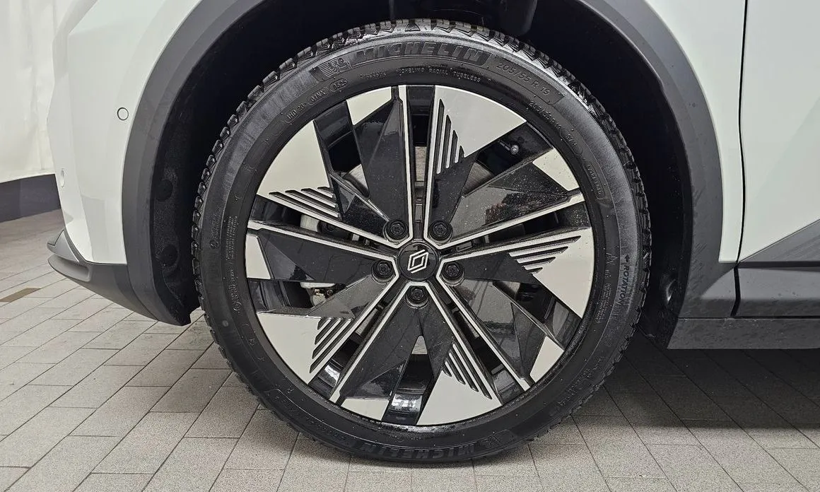 Renault Korea (Samsung) Scenic 2026 из KR, фото 6