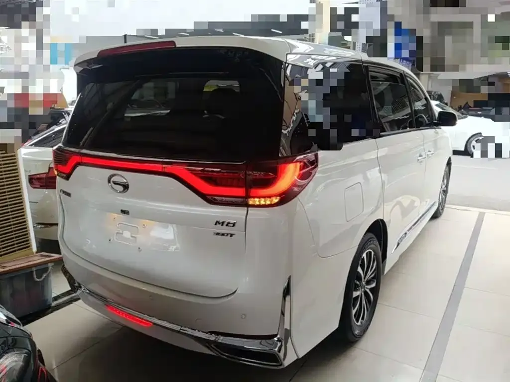 GAC Motor Trumpchi M8 — фото 9