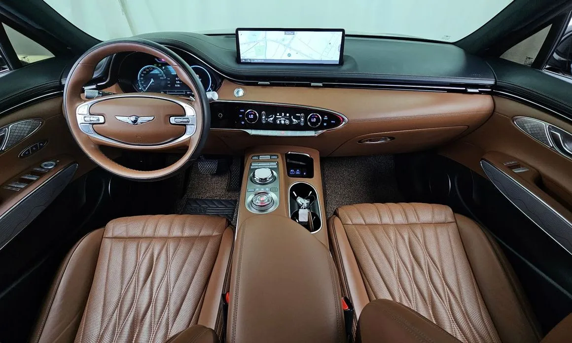 Genesis GV70 2024 из KR, фото 3