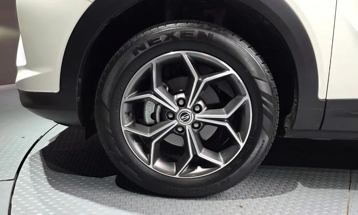 KG Mobility (Ssangyong) KORANDO 2023 из KR, фото 7