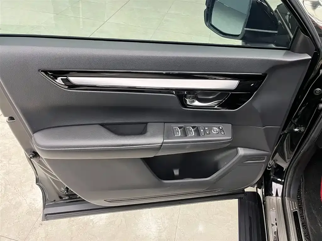 Honda CR-V — фото 10