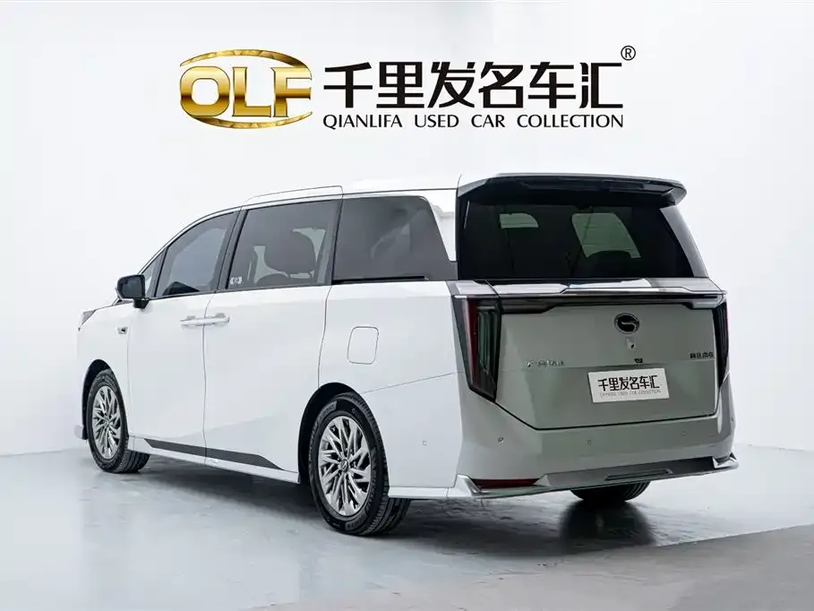 GAC Motor Trumpchi M8 — фото 10