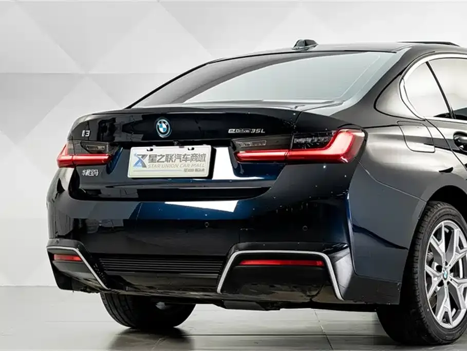 BMW i3 — фото 4