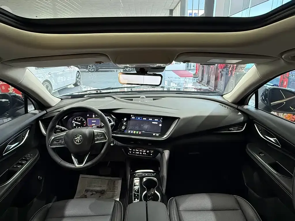 Buick Envision Plus — фото 9