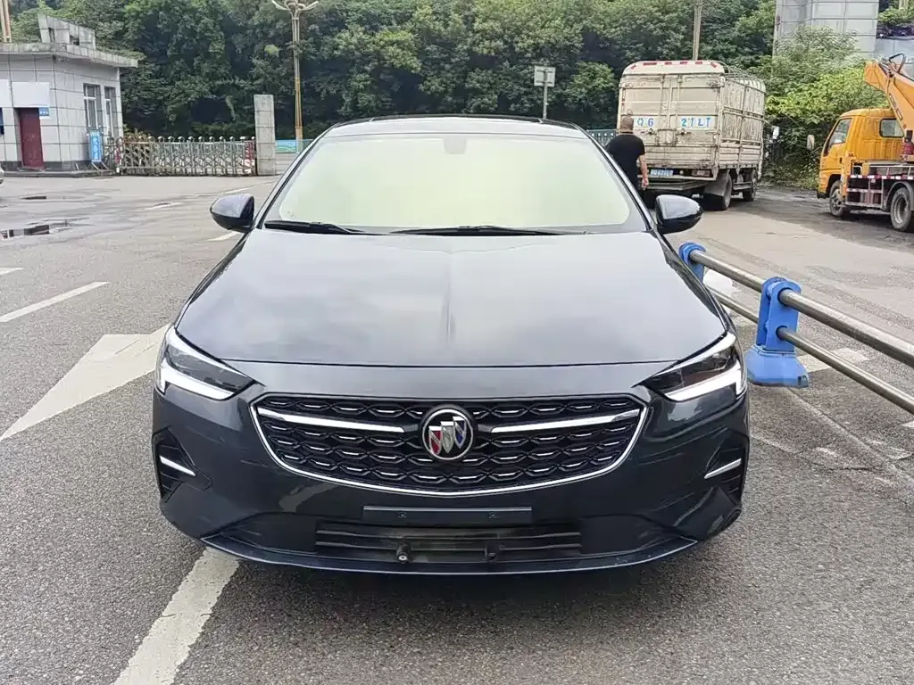 Buick Regal — фото 8