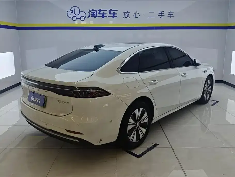 Geely 银河A7 EM — фото 9
