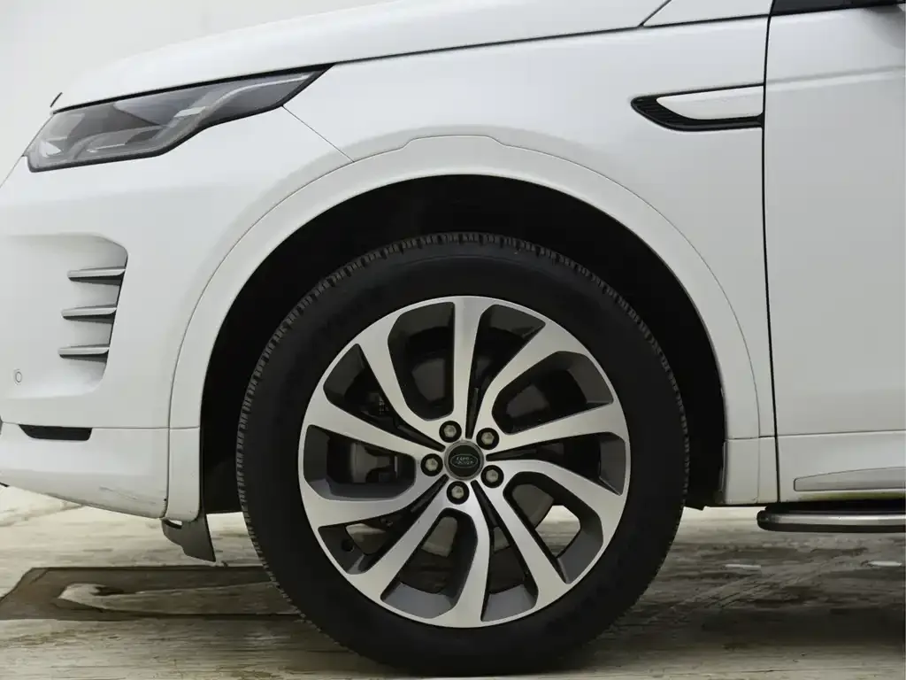 Land Rover Discovery Sport — фото 5