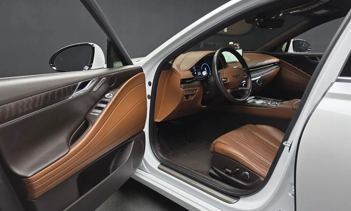 Genesis G80 — фото 10