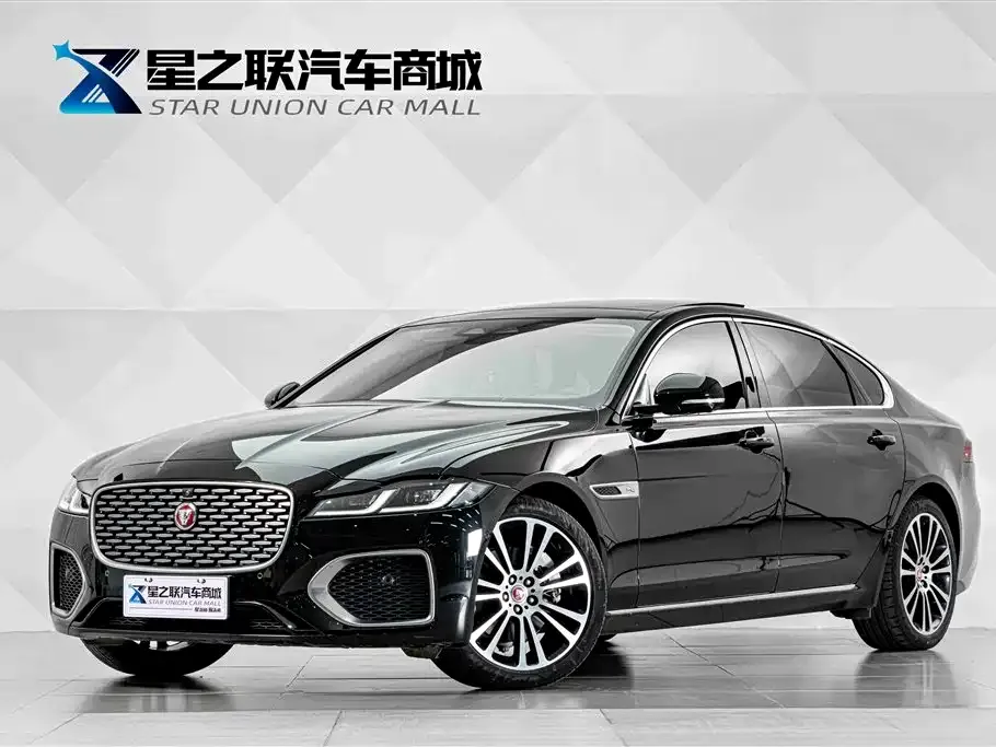 Jaguar XFL — фото 1
