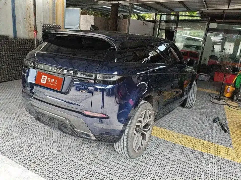 Land Rover Evoque — фото 6