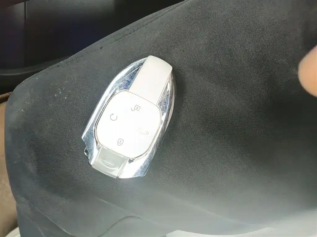 GAC Motor Shadow Leopard — фото 8