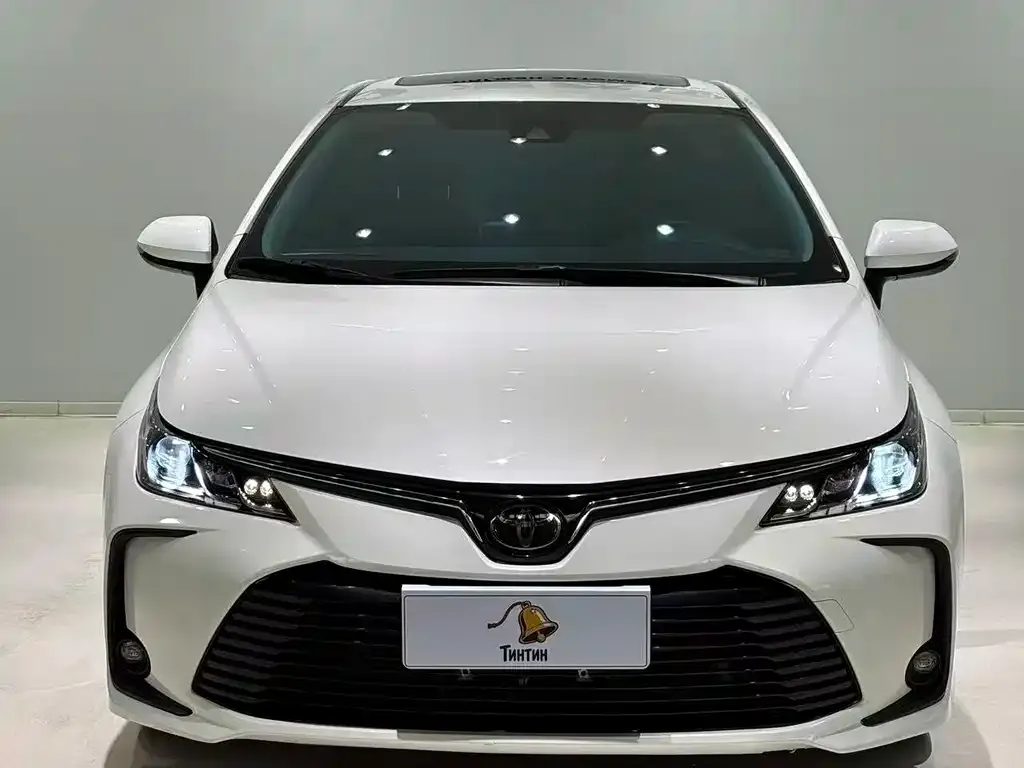 Toyota Corolla — фото 3