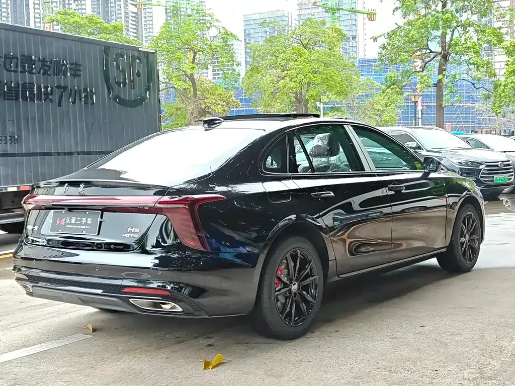 Hongqi H5 — фото 4