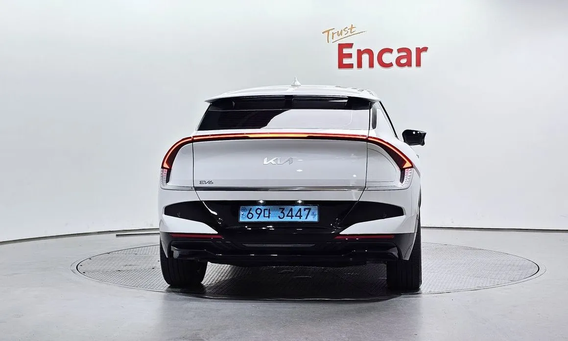 Kia EV6 — фото 2