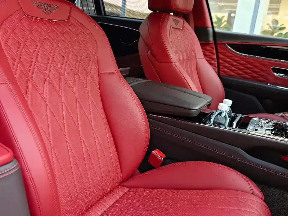 Bentley Flying Spur PHEV 2022 из CN, фото 6