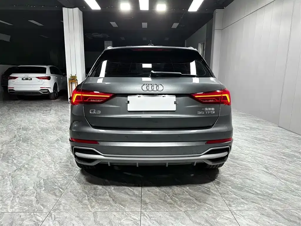 Audi Q3 — фото 5
