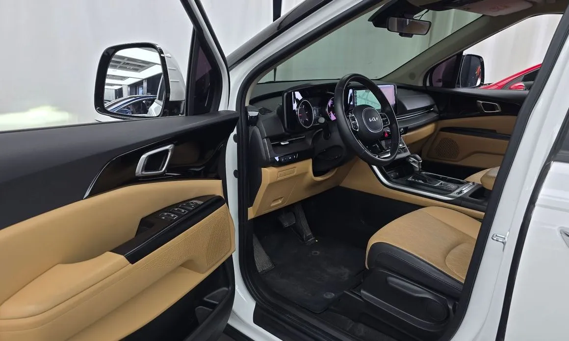 Kia Carnival 2023 из KR, фото 4