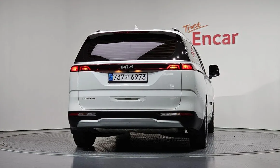 Kia Carnival 2023 из KR, фото 9