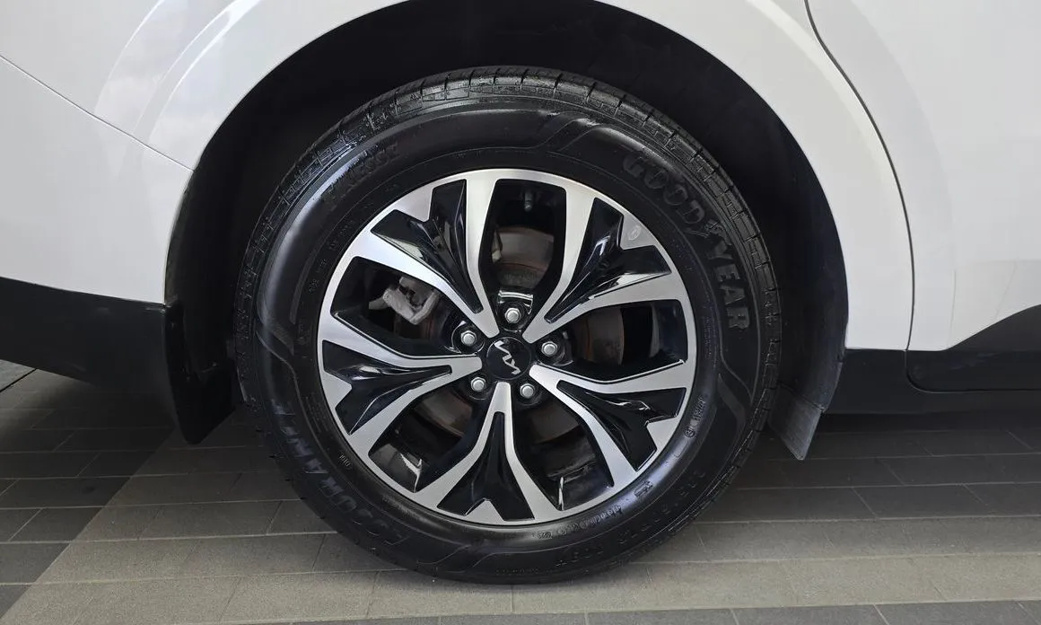 Kia Carnival 2023 из KR, фото 6