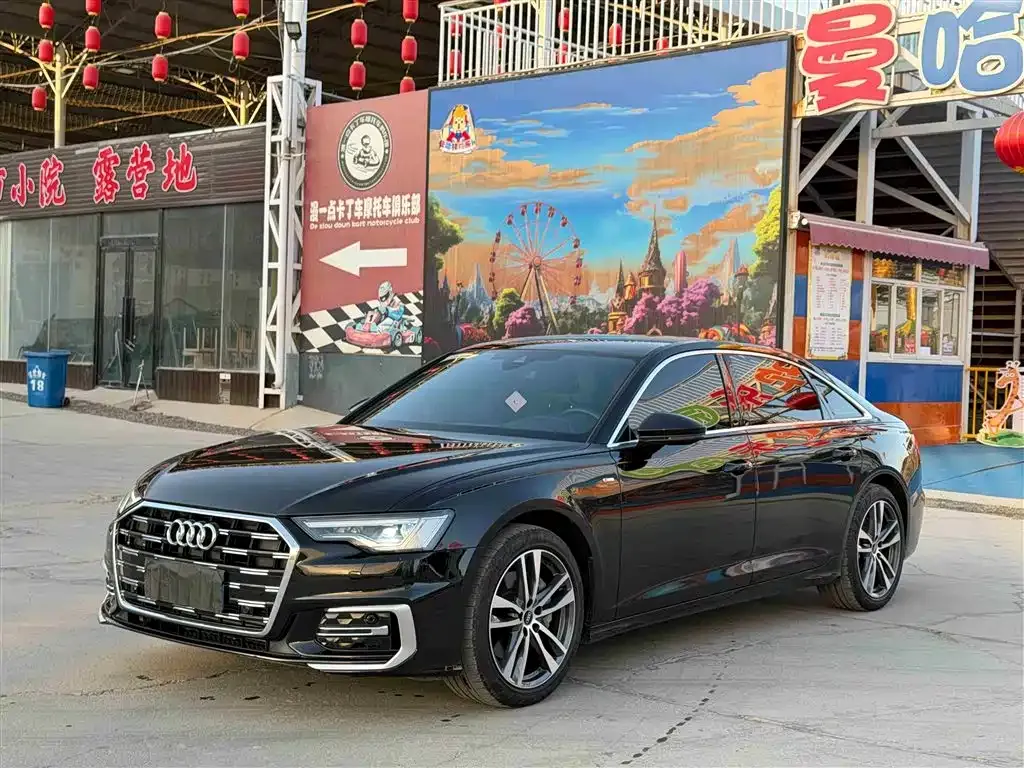 Audi A6L — фото 1