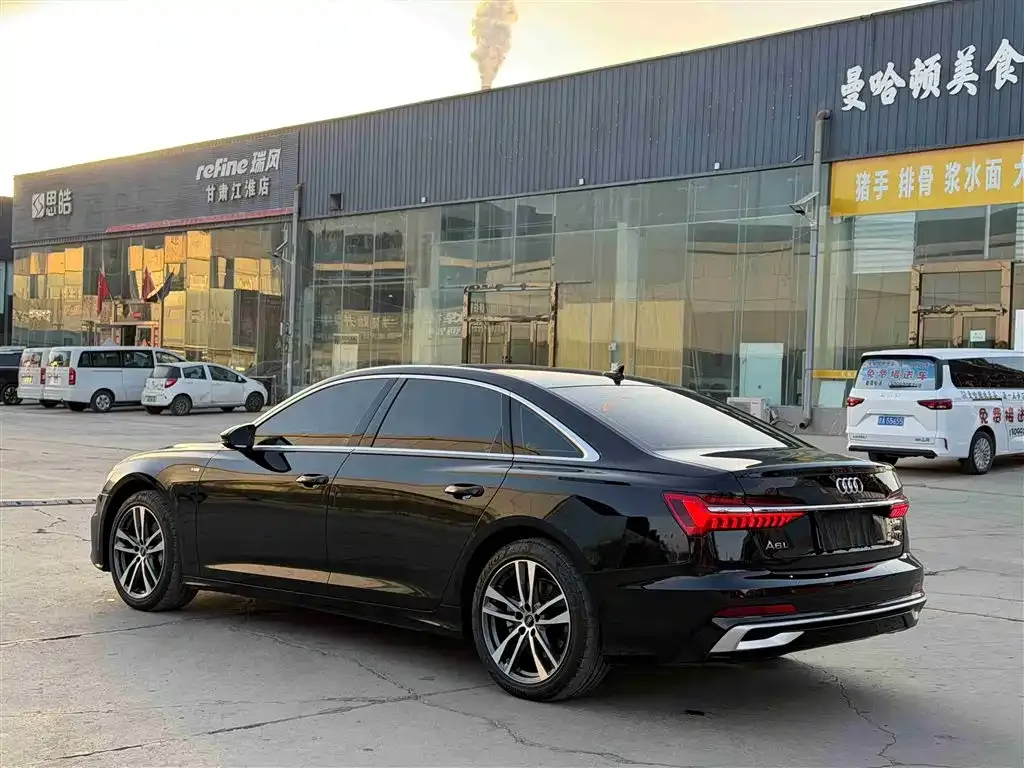 Audi A6L — фото 5