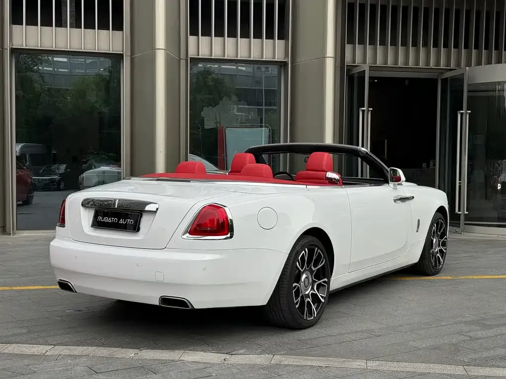 Rolls-Royce Dawn 2021 из CN, фото 5