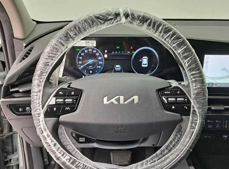 Kia Niro — фото 8