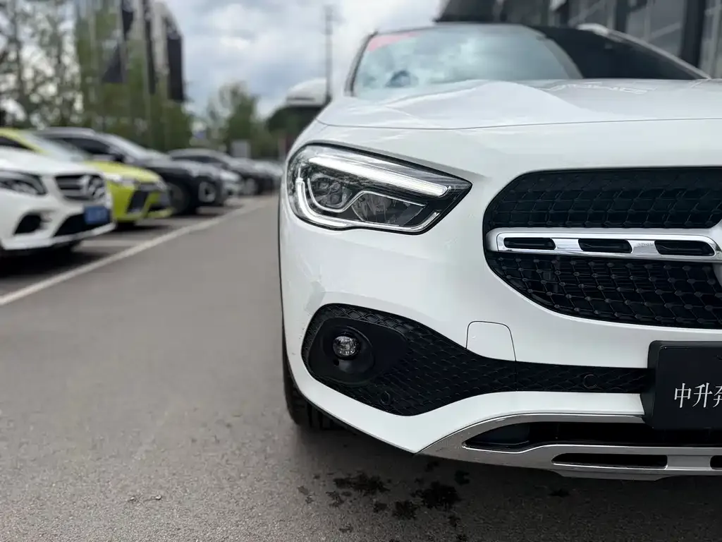 Mercedes-Benz GLA — фото 2