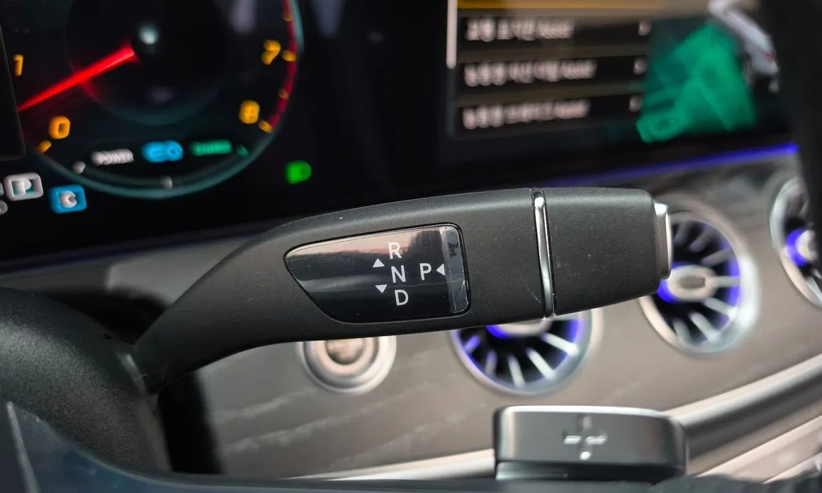 Mercedes-Benz E-Class 2022 из KR, фото 7