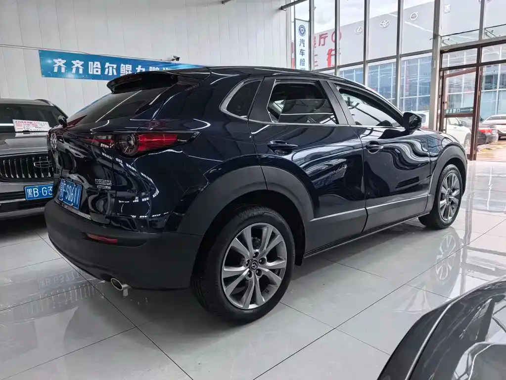 Mazda CX-30 — фото 2