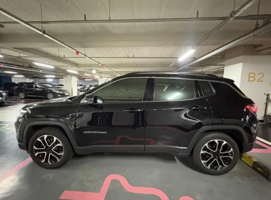 Jeep Compass 2022 из KR, фото 4