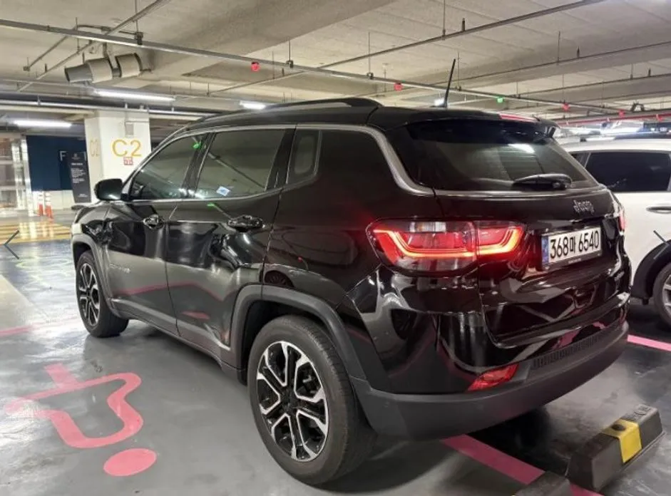 Jeep Compass 2022 из KR, фото 6
